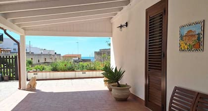 House LA PALMA SELINUNTE CASTELVETRANO, SEA HOUSE