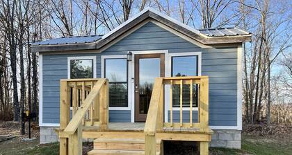 Table Rock Tiny Homes Rock Creek Cabin