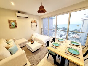 Deluxe Apartment | Living area - Espacio Luxury- Condominio Las Pocitas  (Máncora)