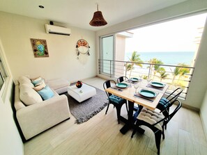 Living area - Espacio Luxury- Condominio Las Pocitas (Máncora)