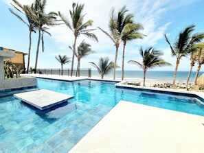 2 outdoor pools, sun loungers - Espacio Luxury- Condominio Las Pocitas  (Máncora)