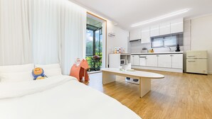Basic Room, 1 Bedroom (Melon) | 1 bedroom, WiFi (free)