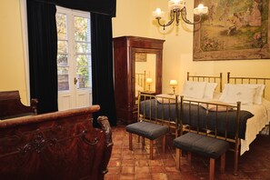 Cuadruple | 免费 WiFi