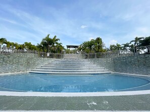 Outdoor pool - Poracay Resort (Porac)