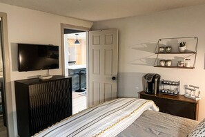 1 bedroom, iron/ironing board, free Internet, bed sheets