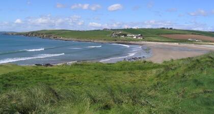 Kinsale No 6 - sleeps 8 guests in 4 bedrooms