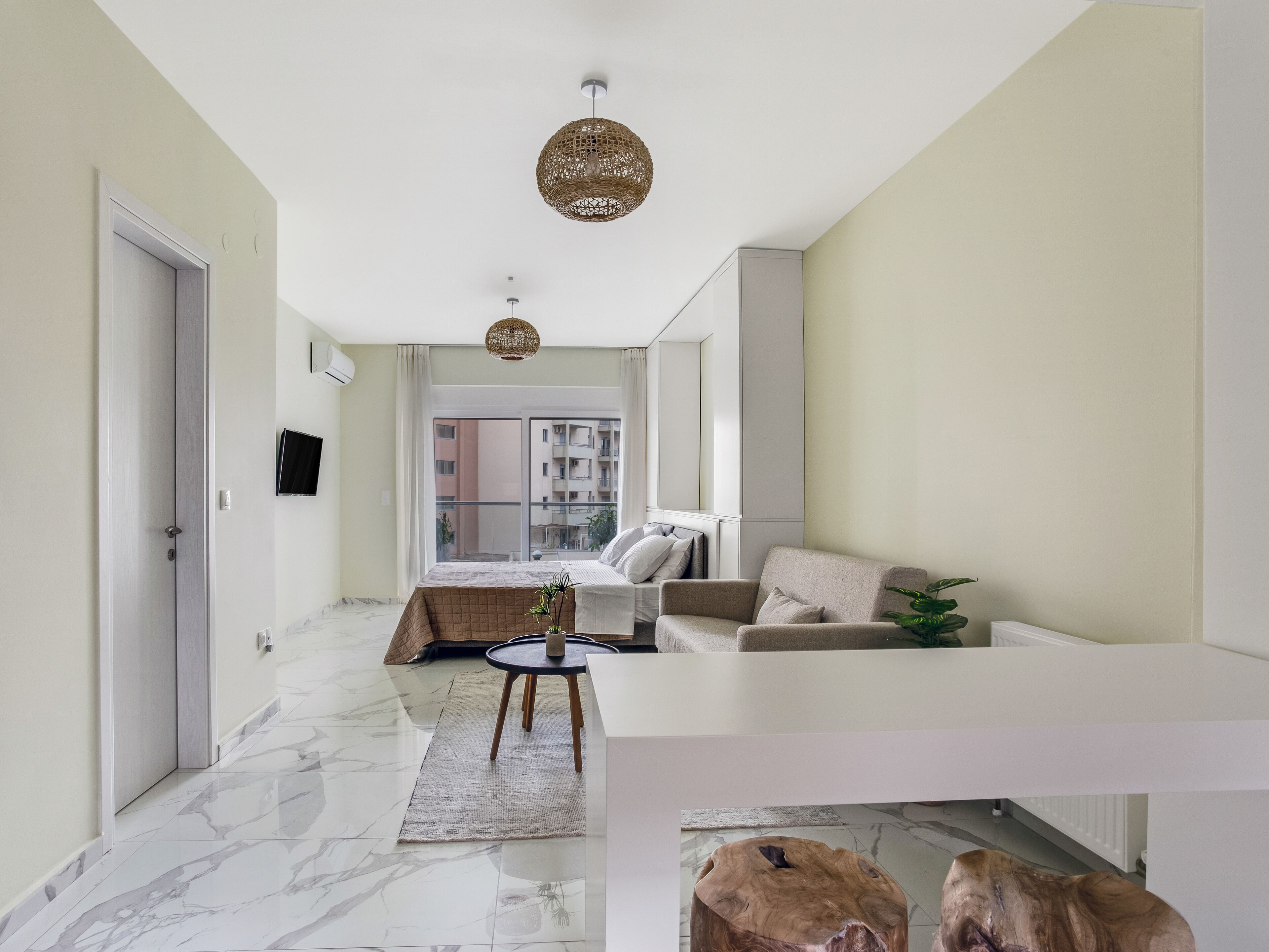 Sanders Old Port - Simple Studio w/ Balcony