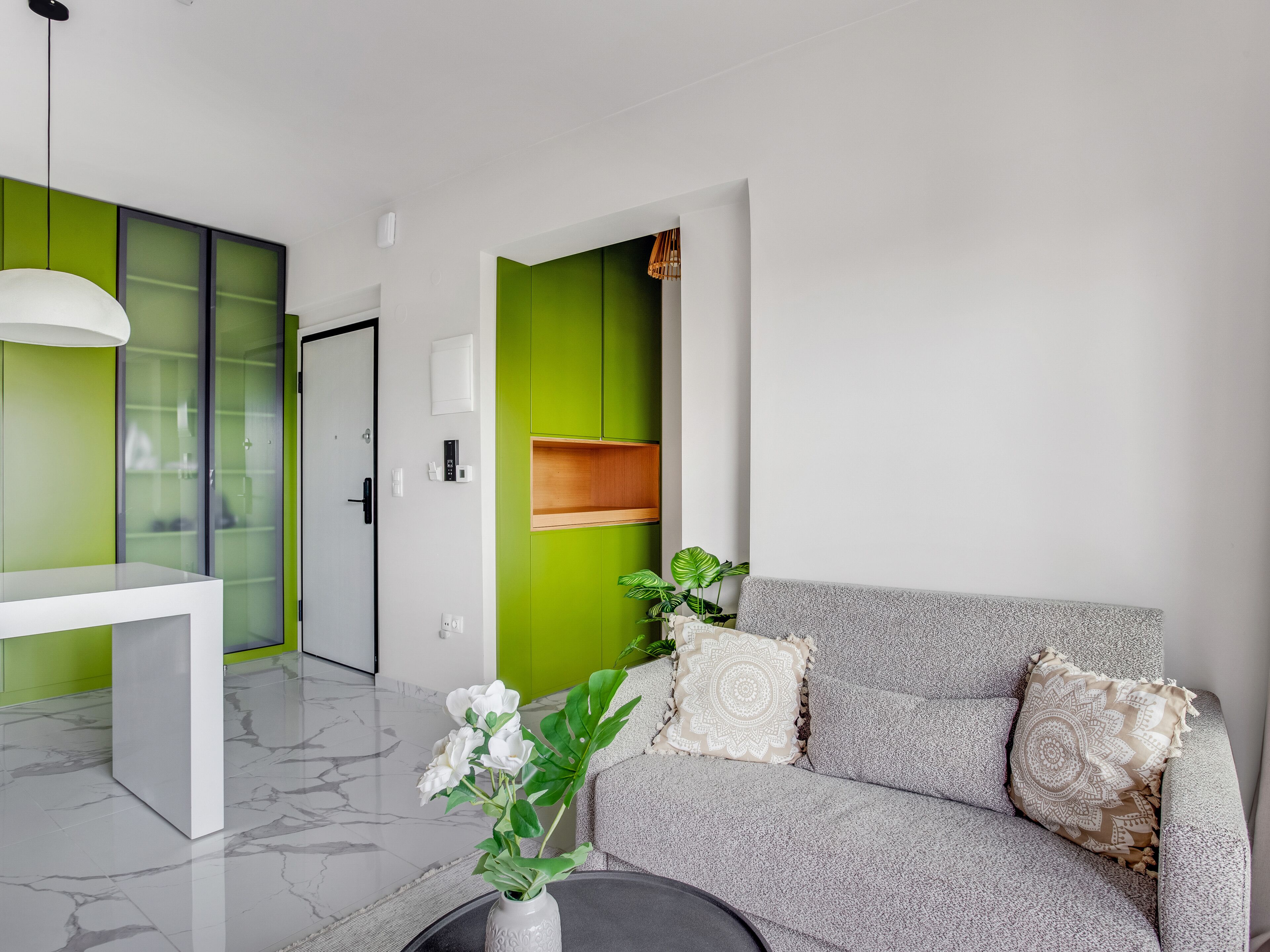 Sanders Old Port - Adorable 1-Bdr. Apt. w/ Balcony