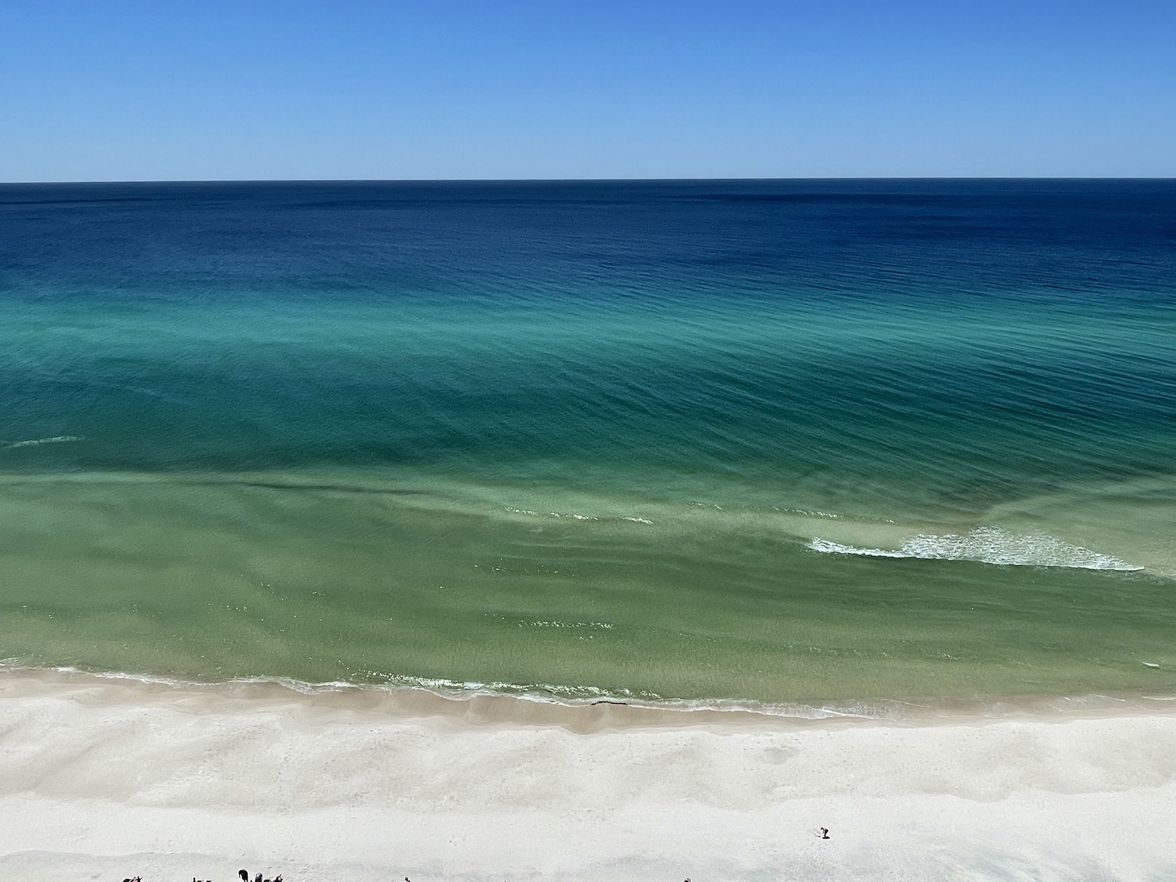 Peaceful in PCB - 17th Floor Beachfront Condo - Front Row Beach Chairs Included!