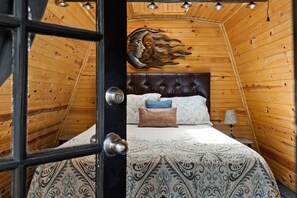4 dormitorios, tabla de planchar con plancha, wifi gratis y ropa de cama
