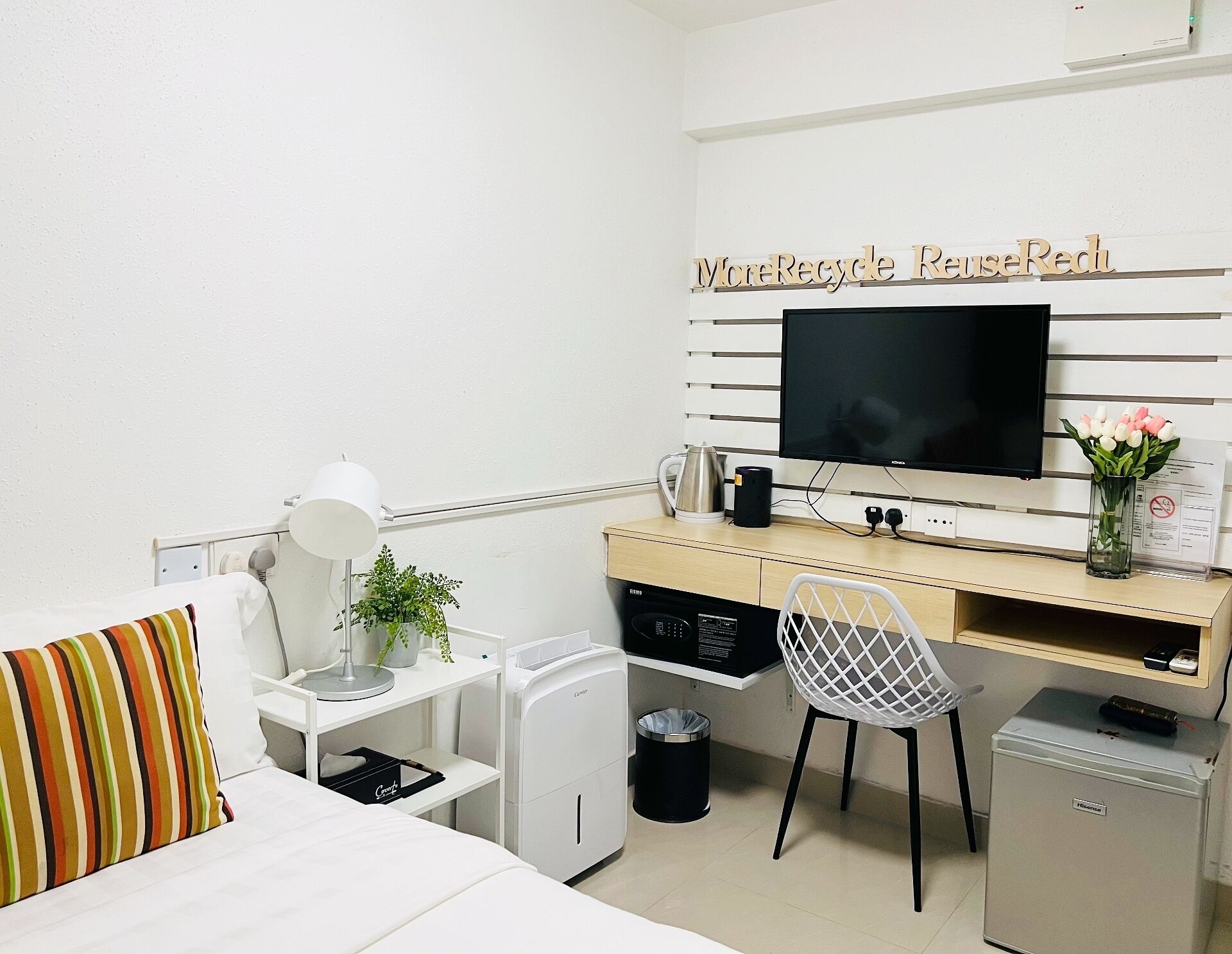 Photo - Bayshore Inn