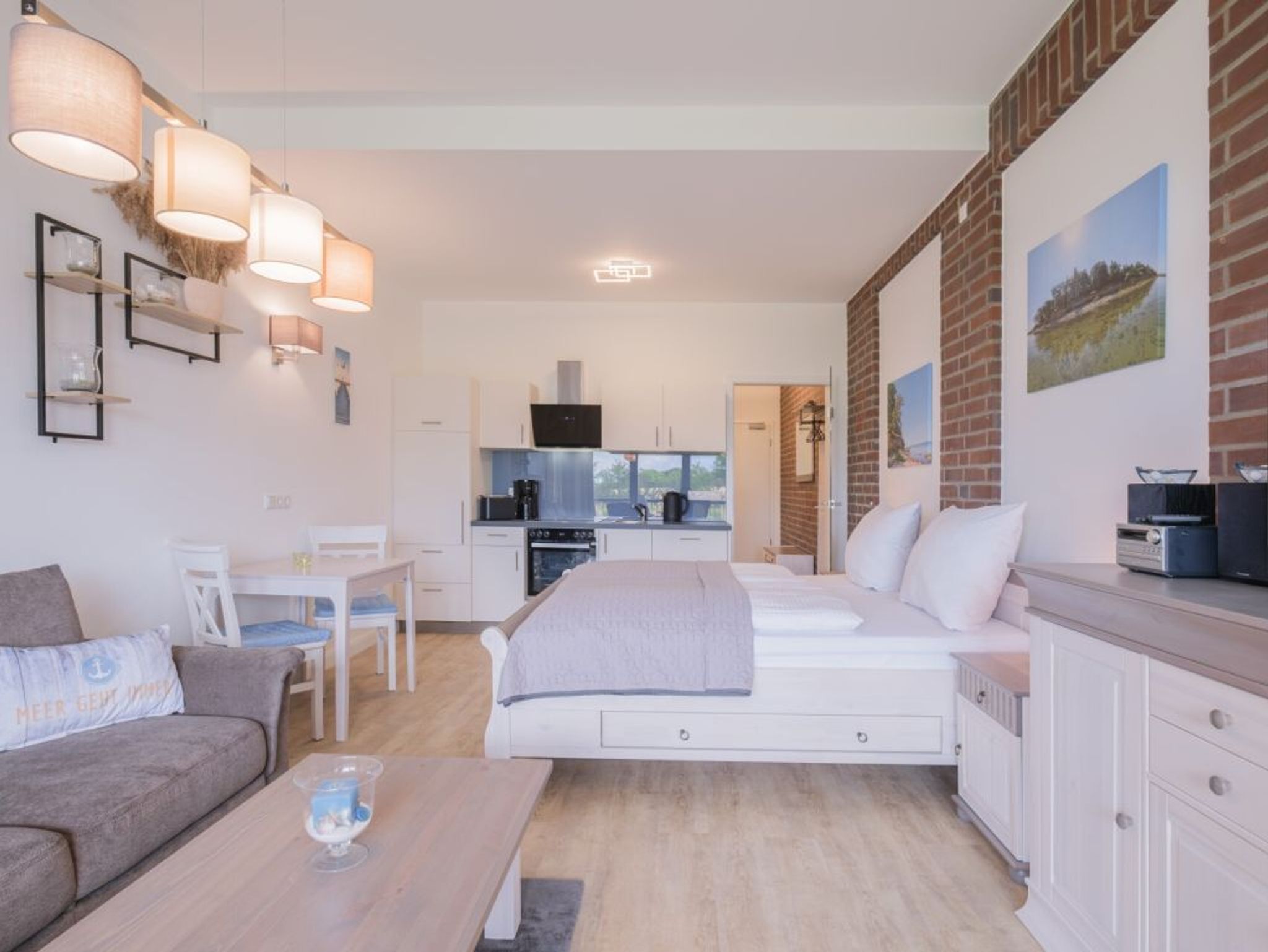 Lütt Heimaad Whg 16, coastal crumbs