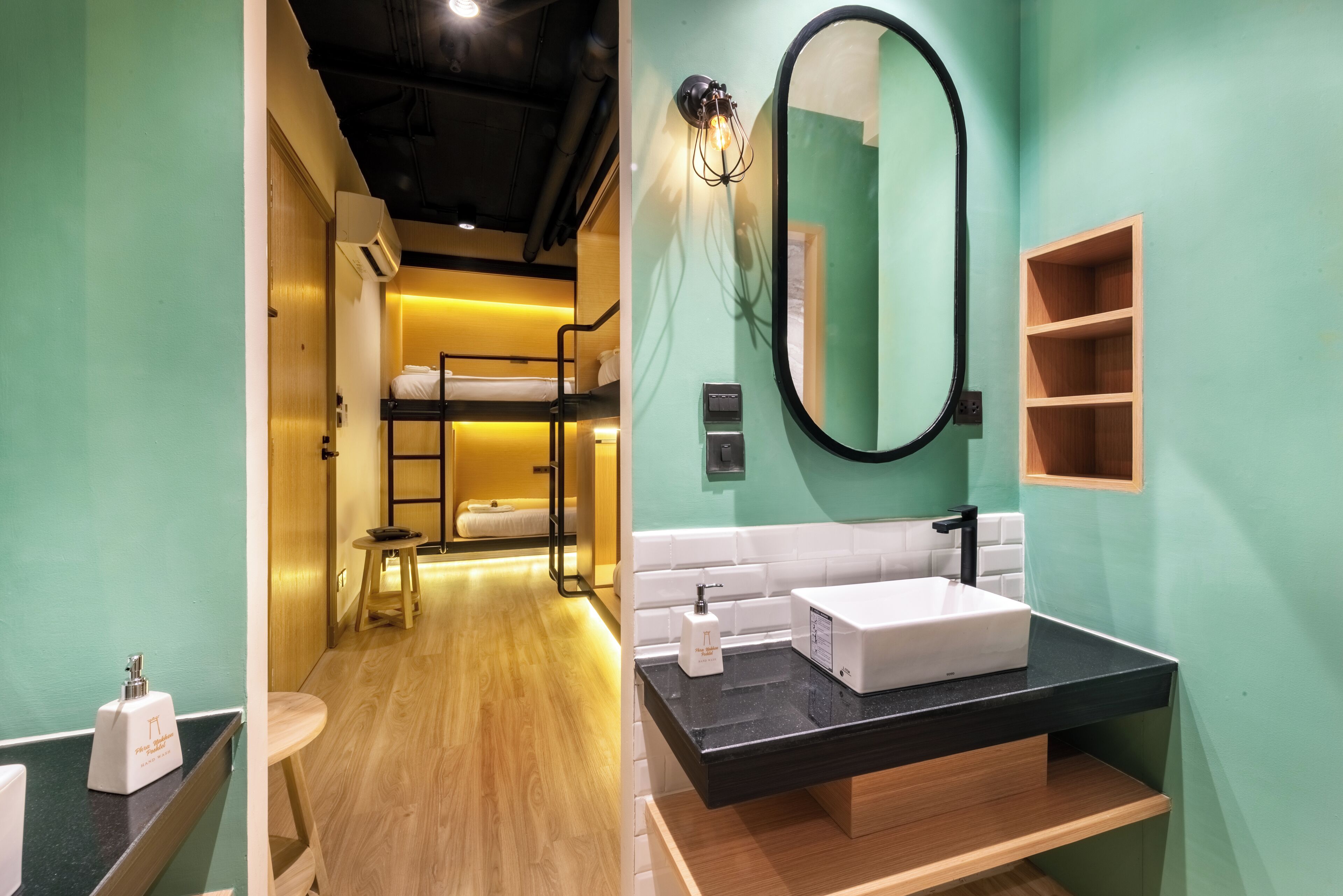 Foto - Phra Nakhon Poshtel