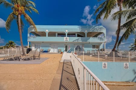 Islamorada Apartment