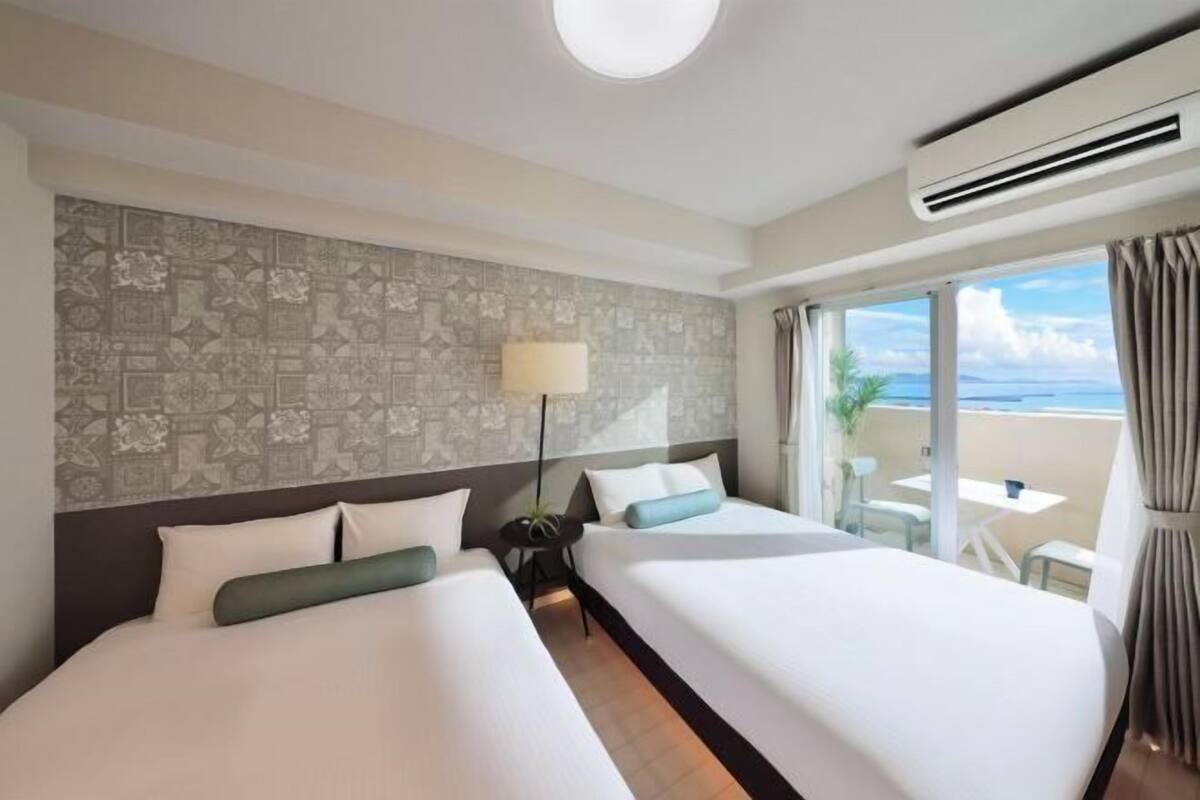 1 Schlafzimmer, hochwertige Bettwaren, Daunenbettdecken
