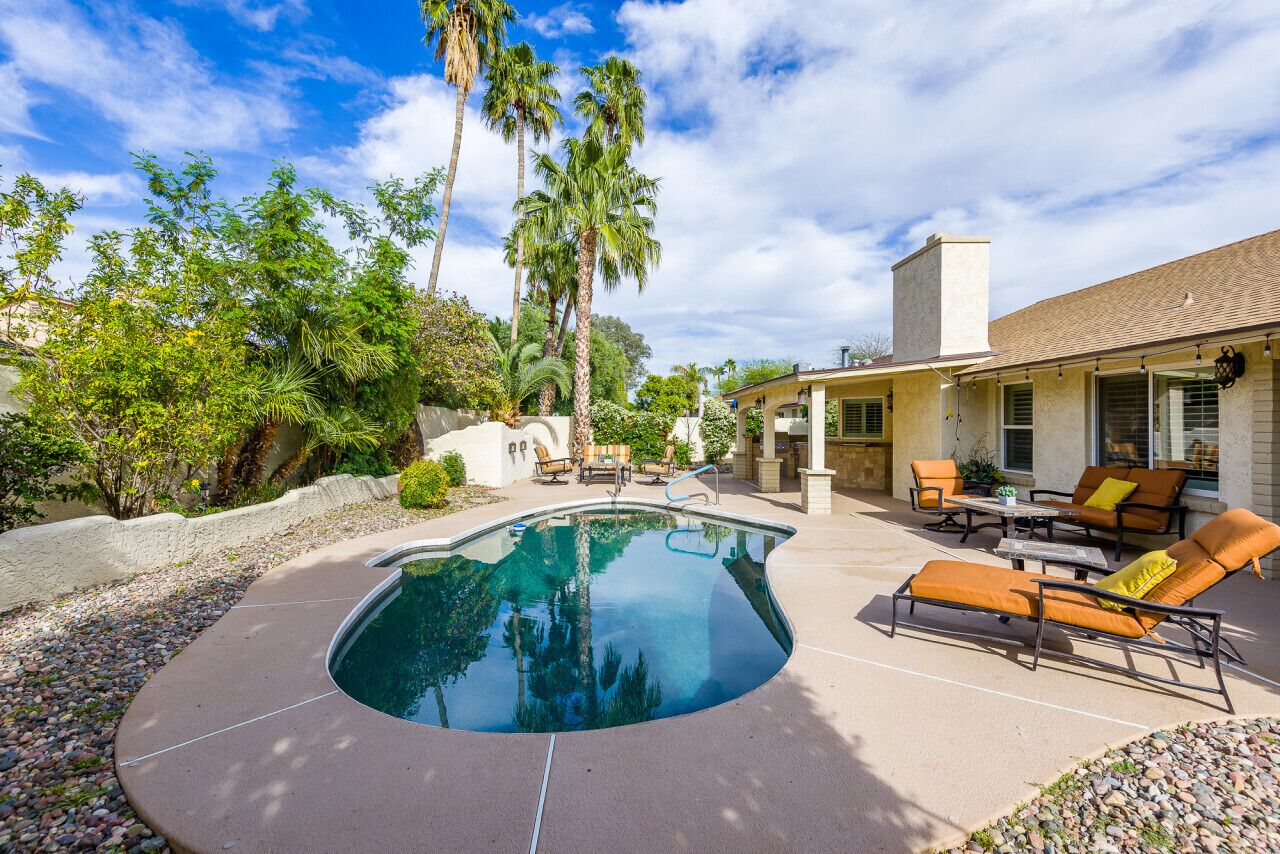 The Desert Resort | Pool & Spa