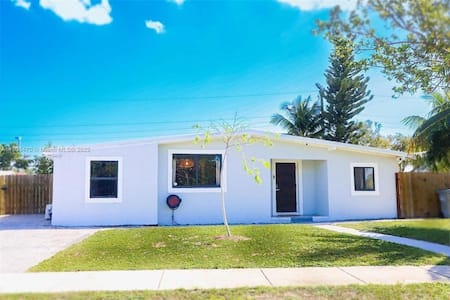 Pompano Beach Apartment