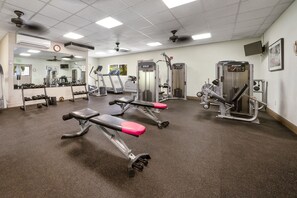 Fitness facility - 100+ reviews, New to VRBO; Studio near Kam 1 Beach, Pool, Hot Tub (Kihei)