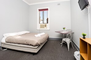 Single Room - The Royal Hotel (Wallerawang)