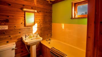 Casa, 3 habitaciones | Baño | Toallas