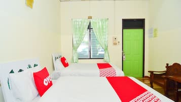 Standard Twin Room | Soundproofing, free WiFi, bed sheets