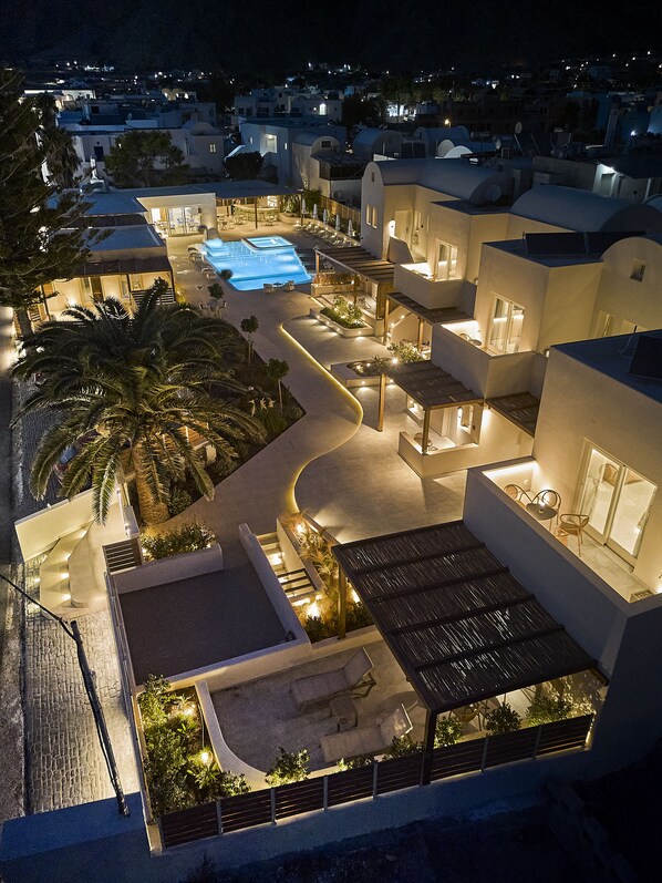 Exterior - Apricus Suites (Santorini)