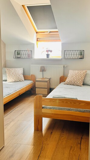2 Schlafzimmer, Bügeleisen/Bügelbrett, WLAN, Bettwäsche