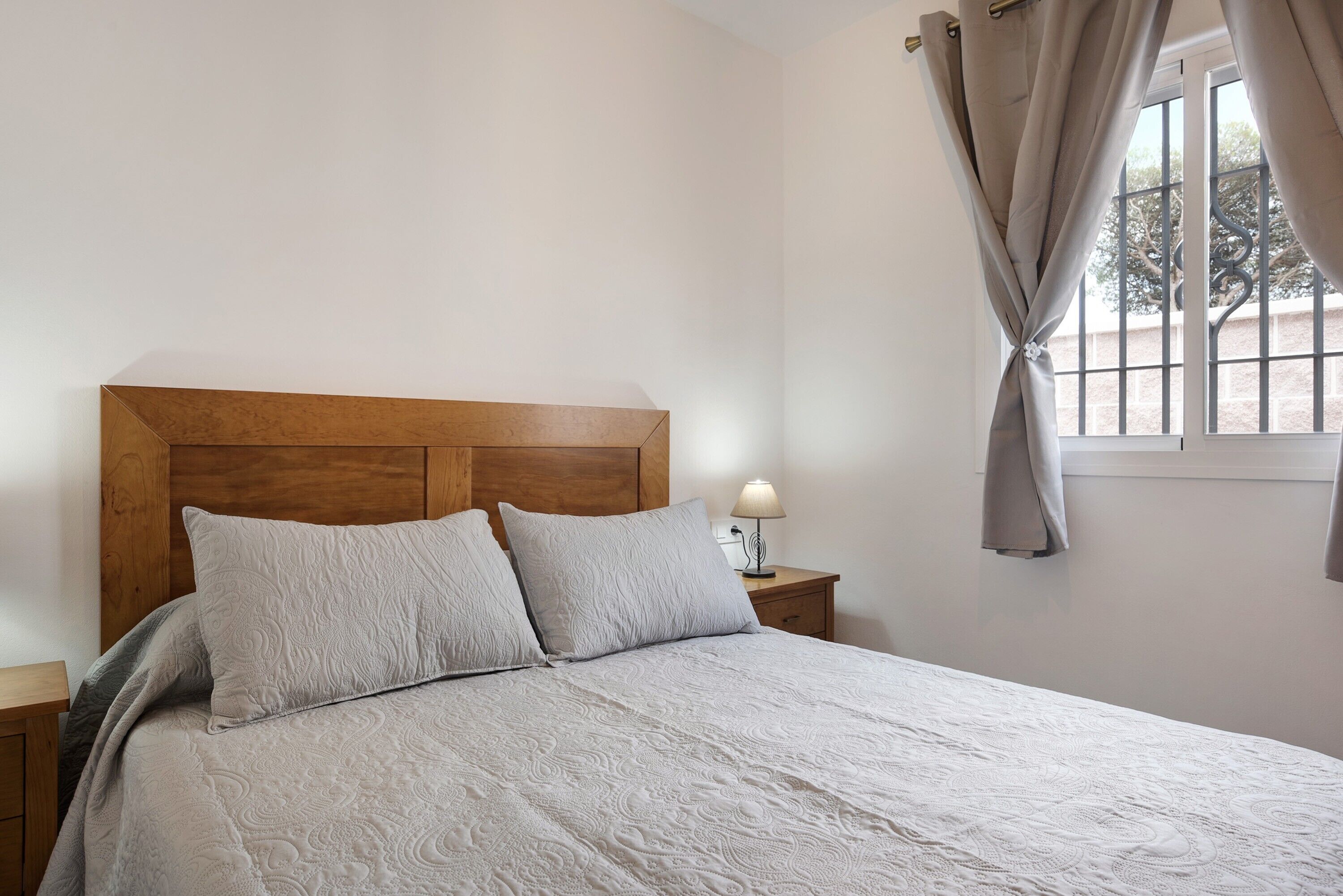 2 habitaciones, wifi gratis y ropa de cama 