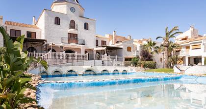 Bungalow 'Villa Matías' with Sea View, Wi-Fi and Air Conditioning