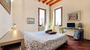 2 soverom, wi-fi (inkludert) og sengetøy