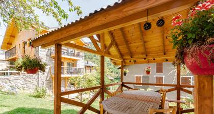 Apartment 'Charmant 3 Etoiles' with Mountain View, Private Terrace and Wi-Fi