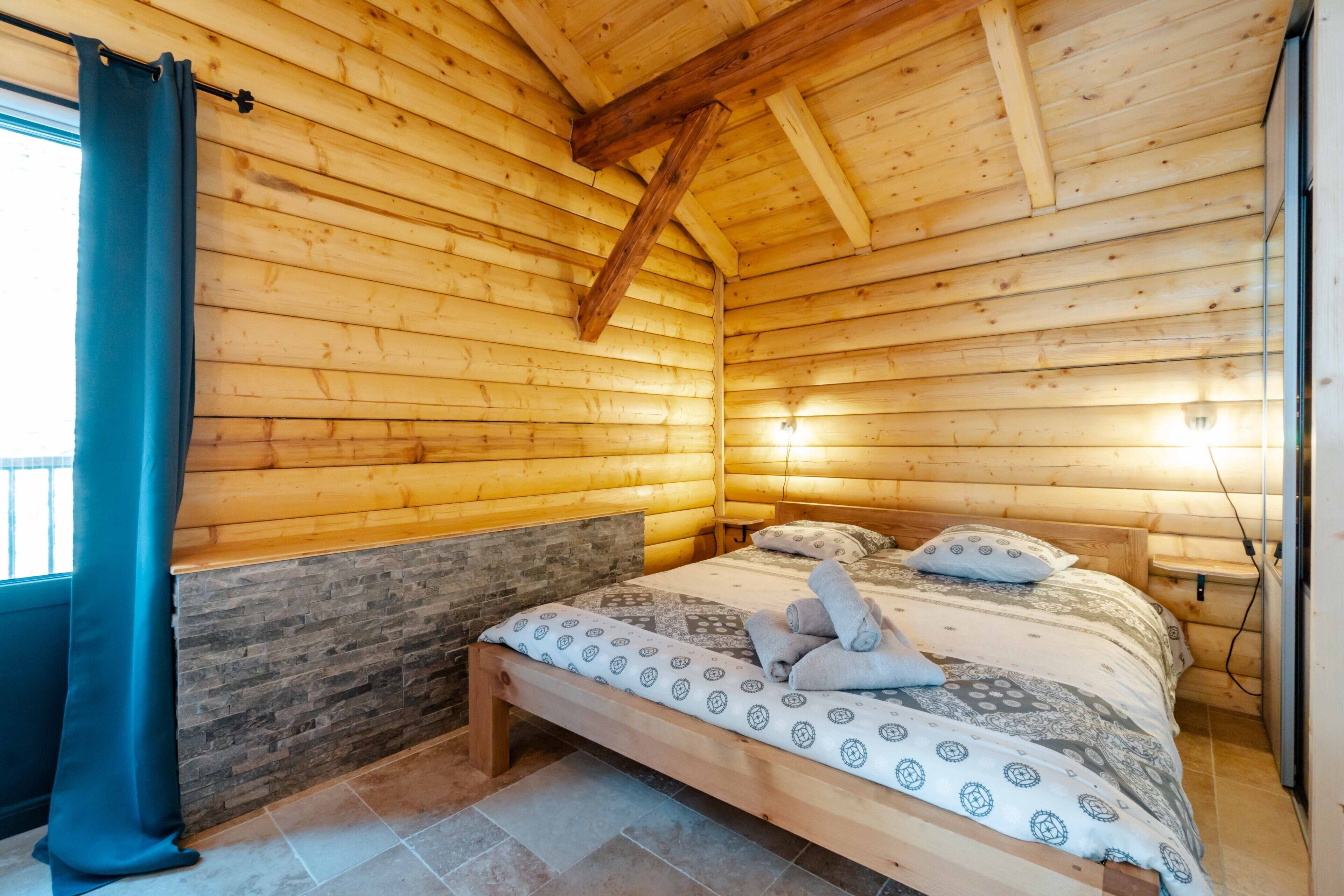4 habitaciones, tabla de planchar con plancha y wifi gratis 
