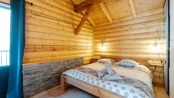 4 habitaciones, tabla de planchar con plancha y wifi gratis