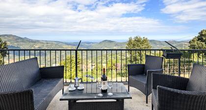 Holiday Home "Casa Jerzu S'essia de su santu" with Sea View, Garden & Wi-Fi