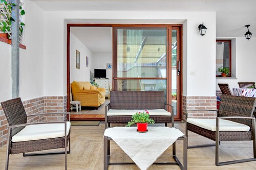 Holiday Apartment "Caterina" with Shared Terrace & Wi-Fi