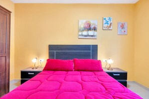 2 habitaciones, tabla de planchar con plancha y wifi gratis 