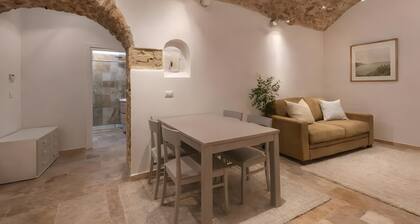 Ferienwohnung 'Tena - Arco Pronti' mit Bergblick, WLAN und Klimaanlage