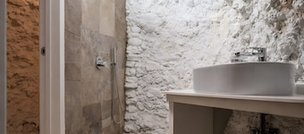Apartment 'Cafuorchie - Arco Pronti' with Mountain View, Wi-Fi and Air Conditioning