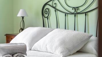 3 dormitoris, planxa i posts de planxar, wifi gratuïta i roba de llit