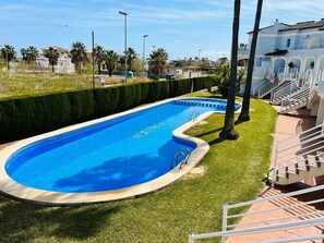 Outdoor pool - Casita Rabdells Olivanova (Oliva)
