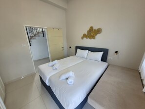 Basic-Apartment | 3 Schlafzimmer, Zimmersafe, Bettwäsche