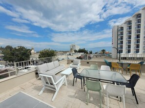 Unclassified image, 4 of 22, button - YalaRent Promenade amazing 3BR apt  (Tiberias)