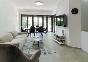 Flachbildfernseher