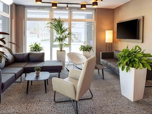 Lobby - B&B HOTEL Bad Hersfeld (Bad Hersfeld)