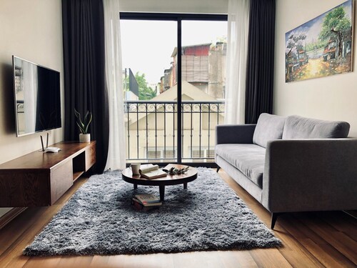 Ruby Luxury Apartment Van Phuc