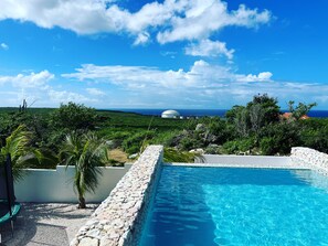 開放式客房 | 游泳池 | 室外游泳池