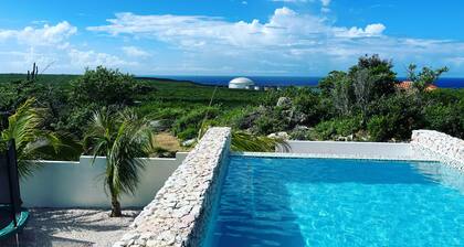 Luxury Studio With Private Jacuzzi Near Beaches