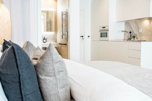 1 Schlafzimmer, Bügeleisen/Bügelbrett, WLAN, Bettwäsche