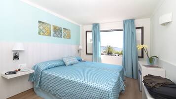 1 chambre, couette en duvet d'oie, coffres-forts dans les chambres