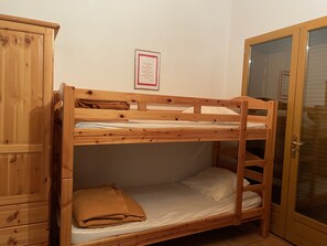 6 chambres, Wi-Fi